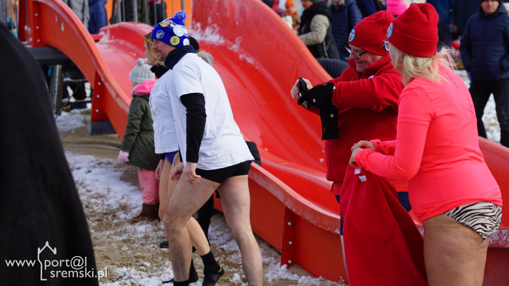 Charytatywna akcja - z sercem dla Mai i Ali