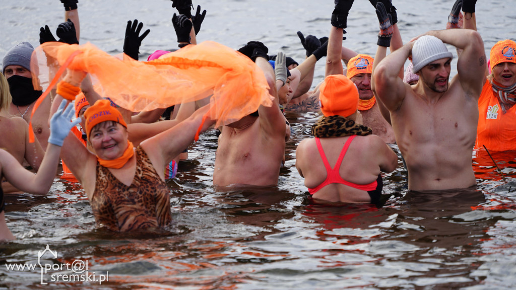 Charytatywna akcja - z sercem dla Mai i Ali