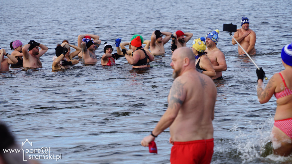 Charytatywna akcja - z sercem dla Mai i Ali