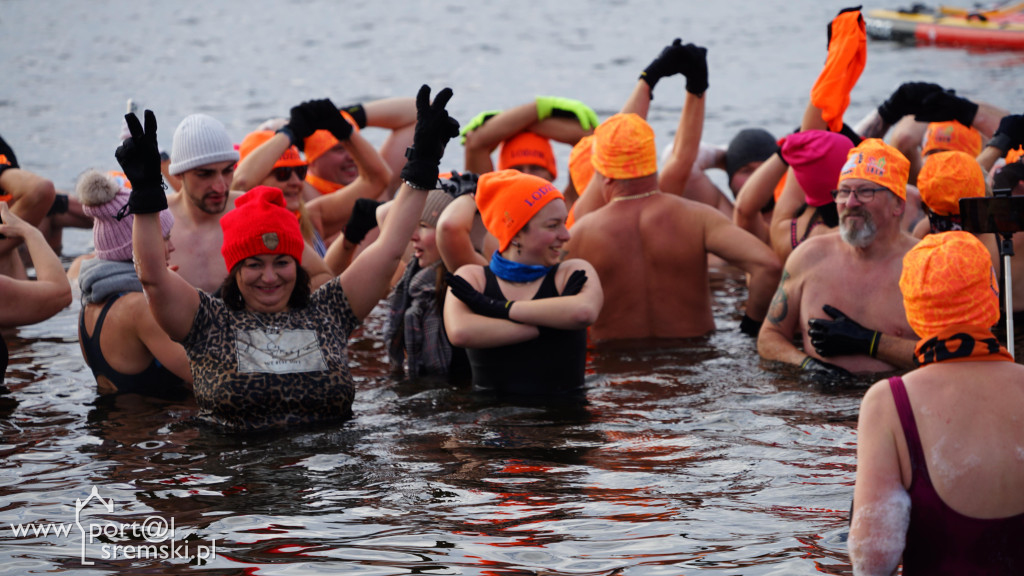 Charytatywna akcja - z sercem dla Mai i Ali