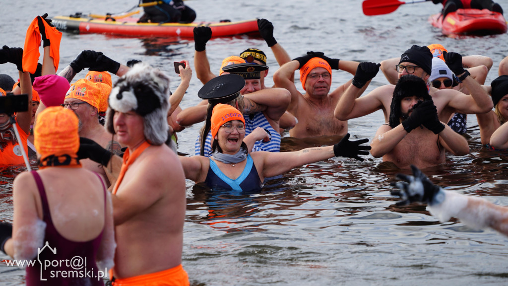 Charytatywna akcja - z sercem dla Mai i Ali