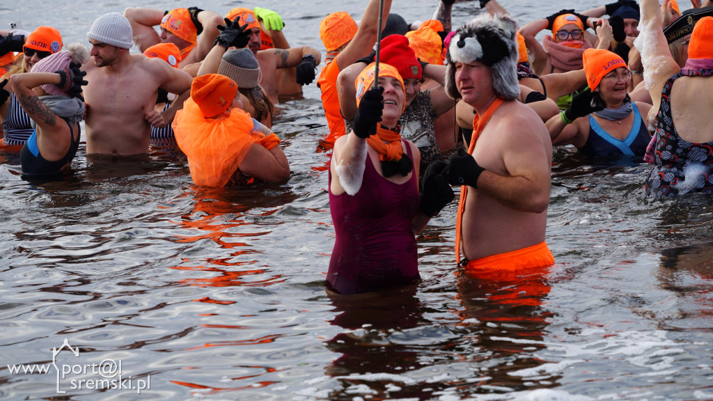 Charytatywna akcja - z sercem dla Mai i Ali