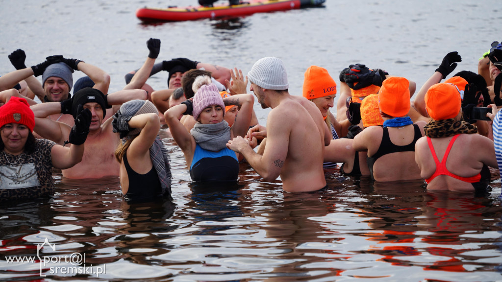 Charytatywna akcja - z sercem dla Mai i Ali