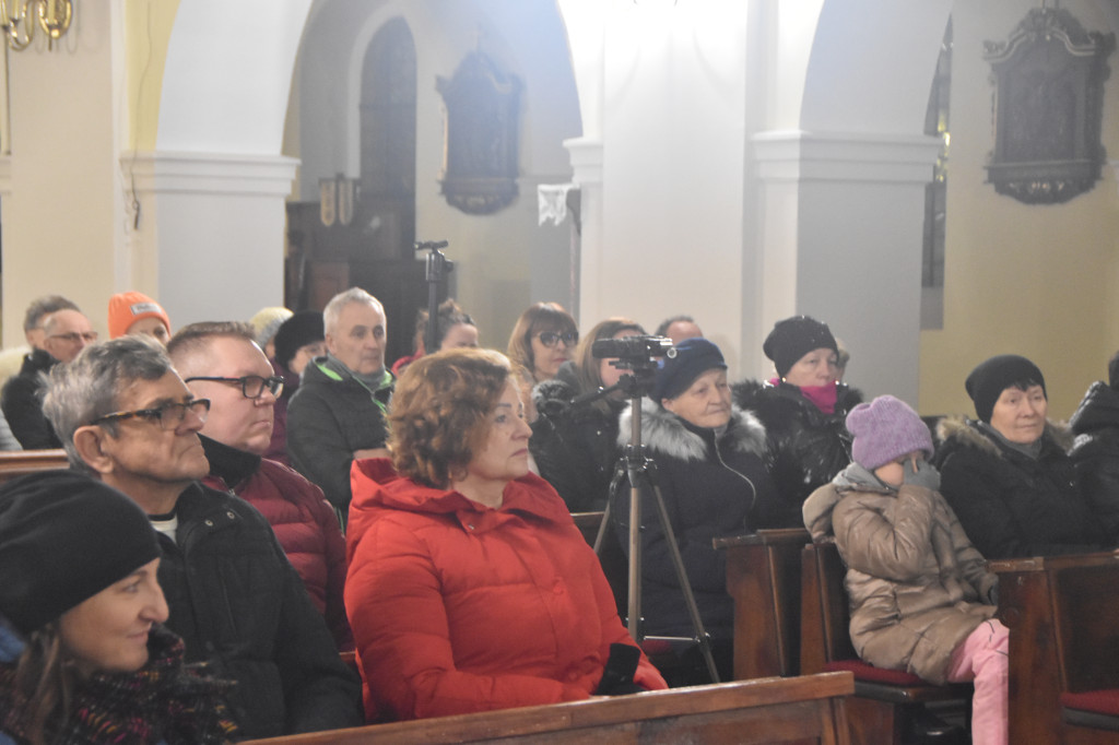 Poznański Chór Chłopięcy w Książu Wlkp.