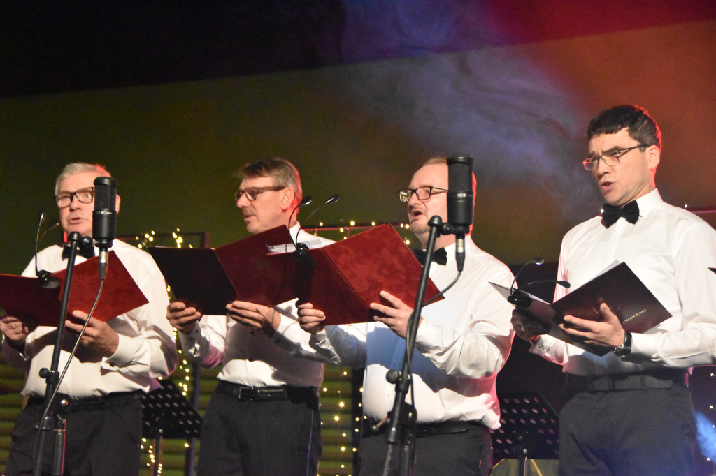 Koncert bożonarodzeniowy w Książu
