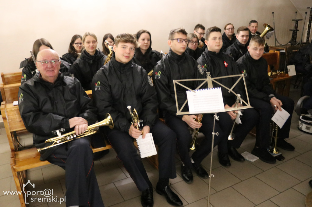 Oddano hołd Powstańcom