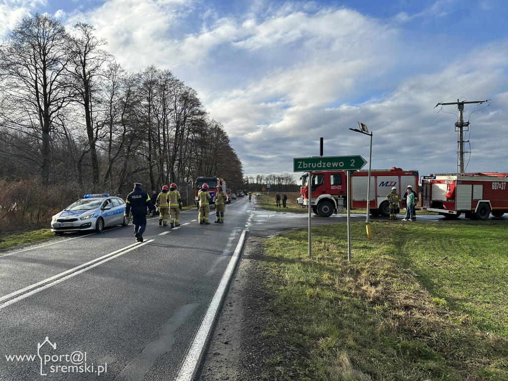 Zderzenie na DW 432 w Zbrudzewie