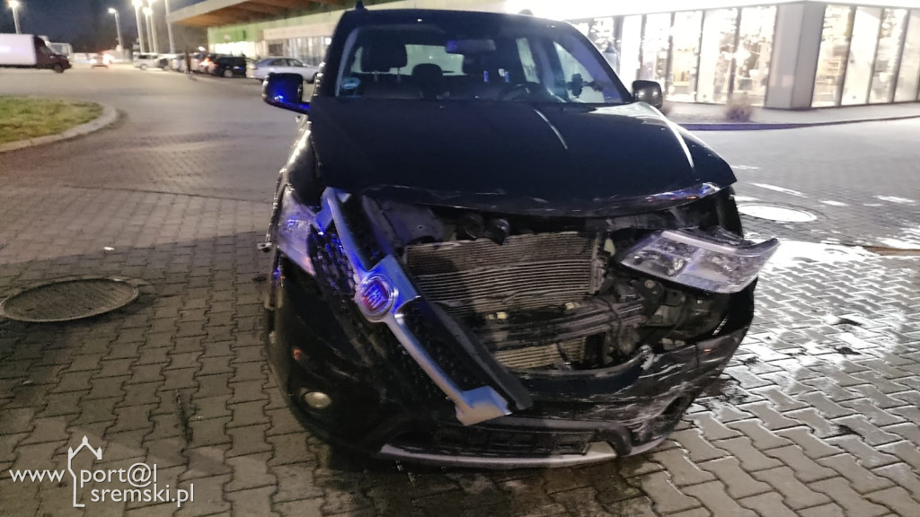 Zderzenie w Centrum Handlowym