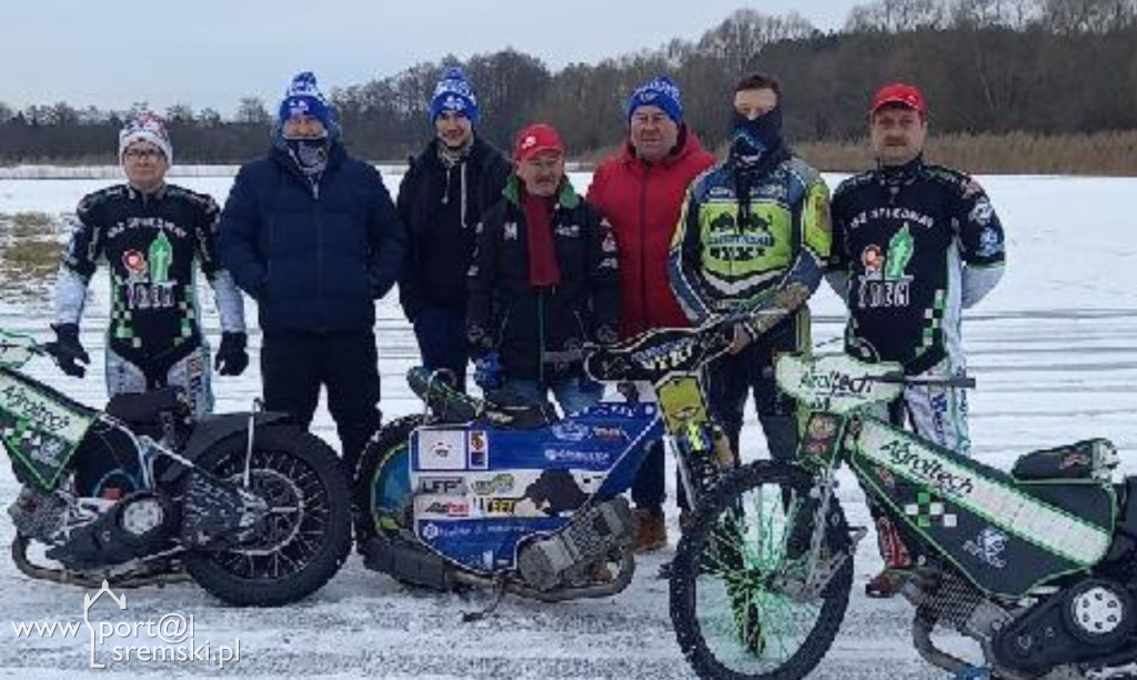 Amatorzy wyjechali motorami