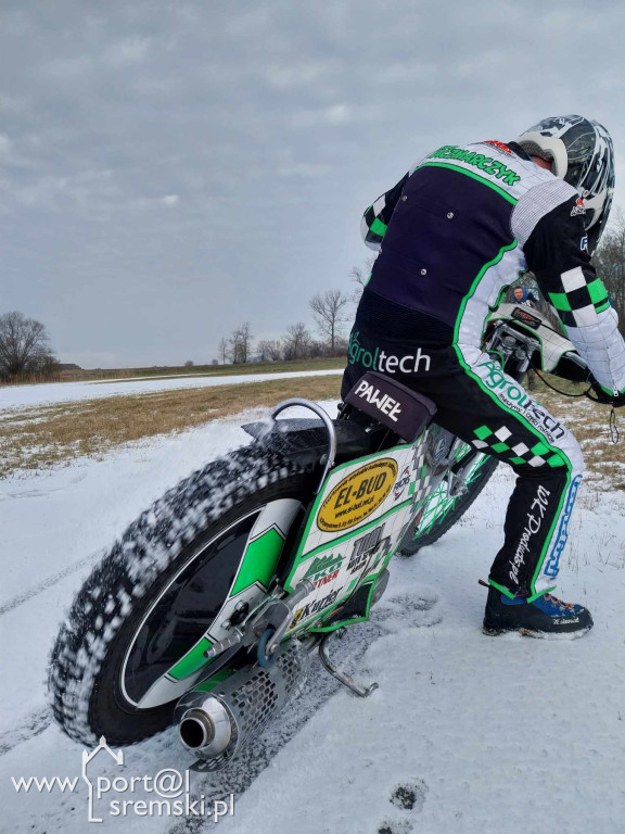 Amatorzy wyjechali motorami