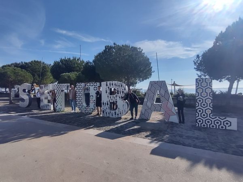Uczniowie z Pyszącej na wymianie w Portugalii