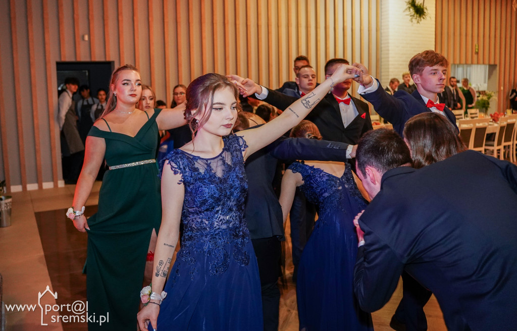 ZSR Grzybno - Studniówka