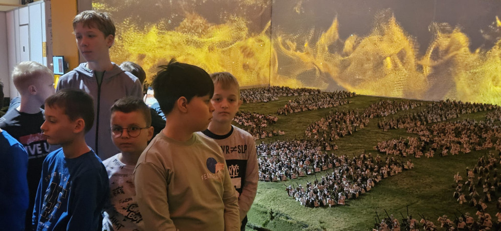Poznali historię Polski z klocków Lego