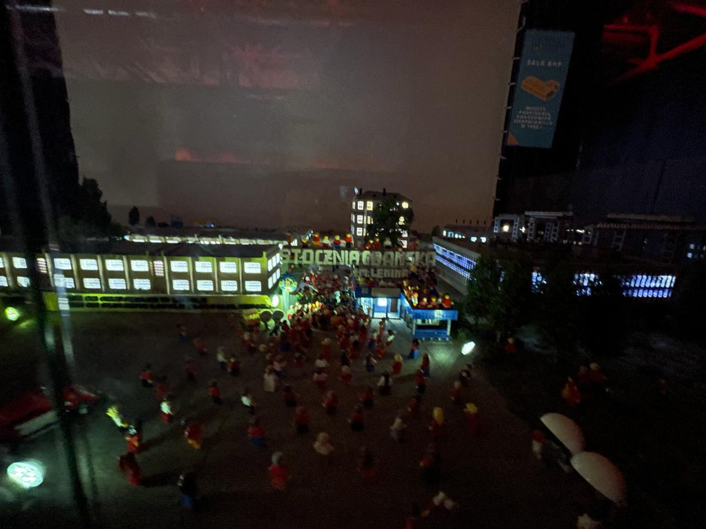 Poznali historię Polski z klocków Lego