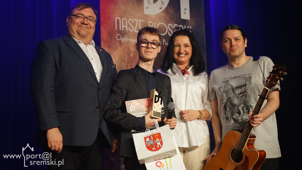I Ogólnopolski Festiwal Piosenki Polskiej.