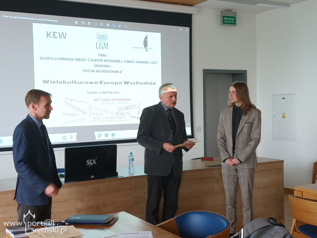 Licealista z LO  z drugim miejscem w Polsce i indeksem