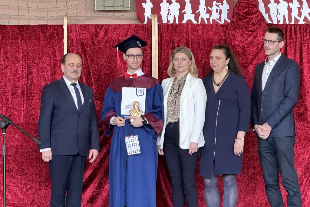 Pożegnanie maturzystów ZSE w Śremie
