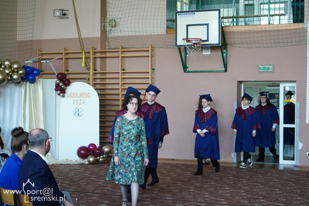 Pożegnanie maturzystów ZSE w Śremie