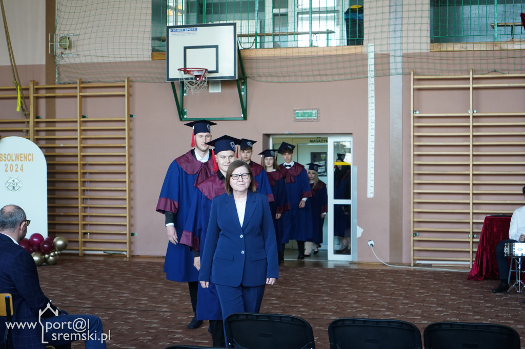 Pożegnanie maturzystów ZSE w Śremie