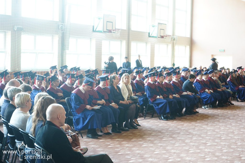 Pożegnanie maturzystów ZSE w Śremie