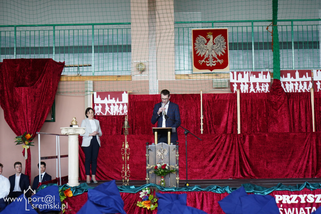 Pożegnanie maturzystów ZSE w Śremie