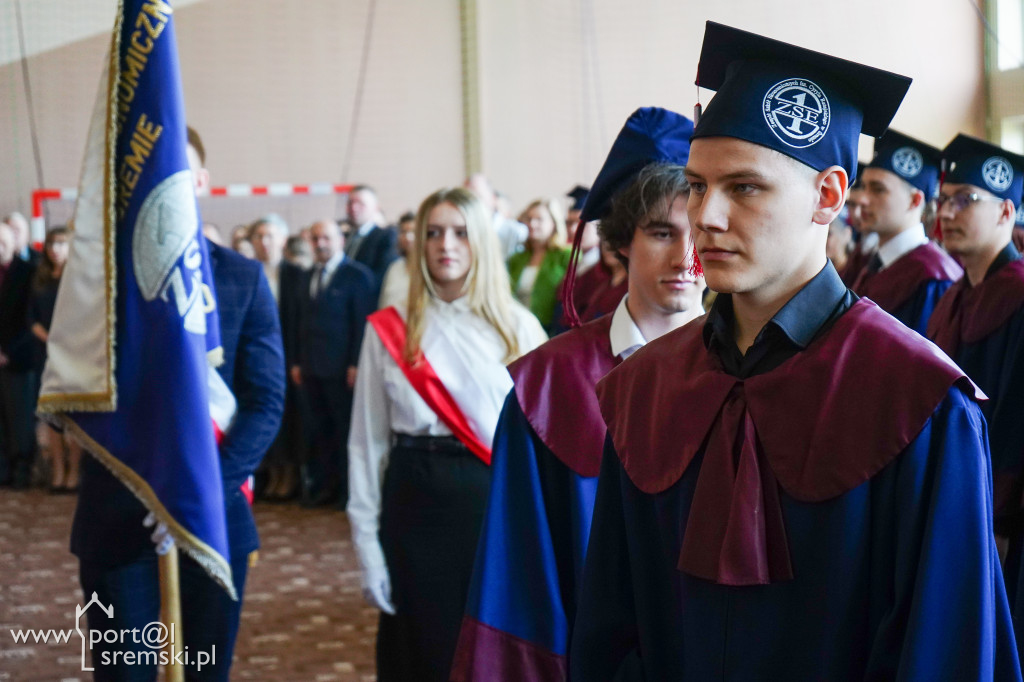 Pożegnanie maturzystów ZSE w Śremie