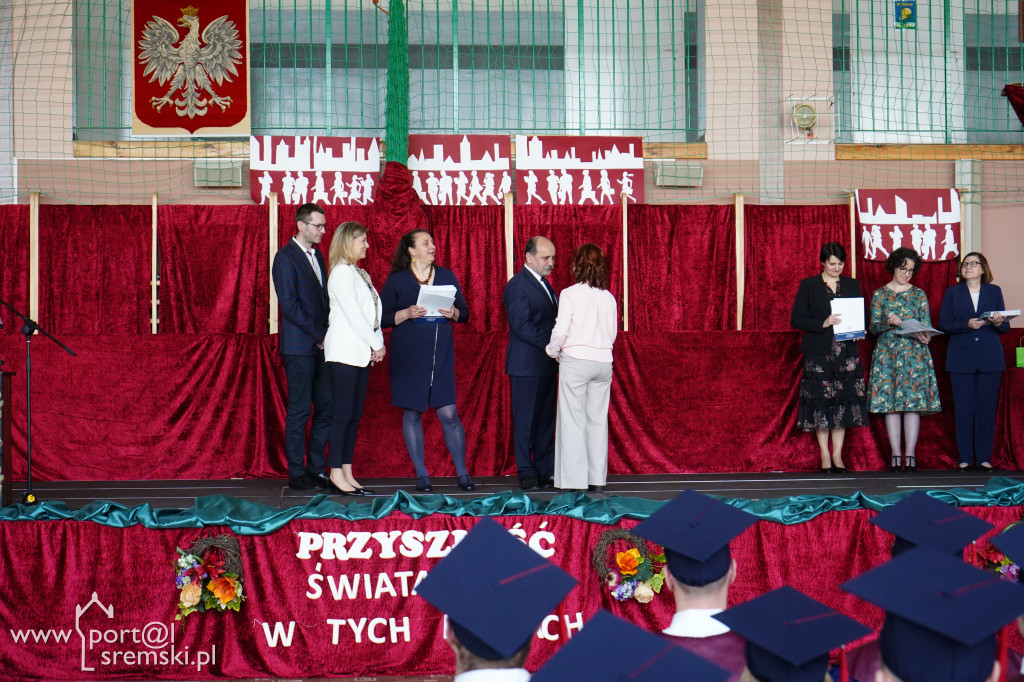 Pożegnanie maturzystów ZSE w Śremie