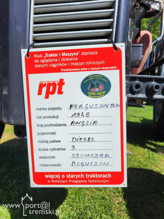 Zlot zabytkowych traktorów w Soplicowie