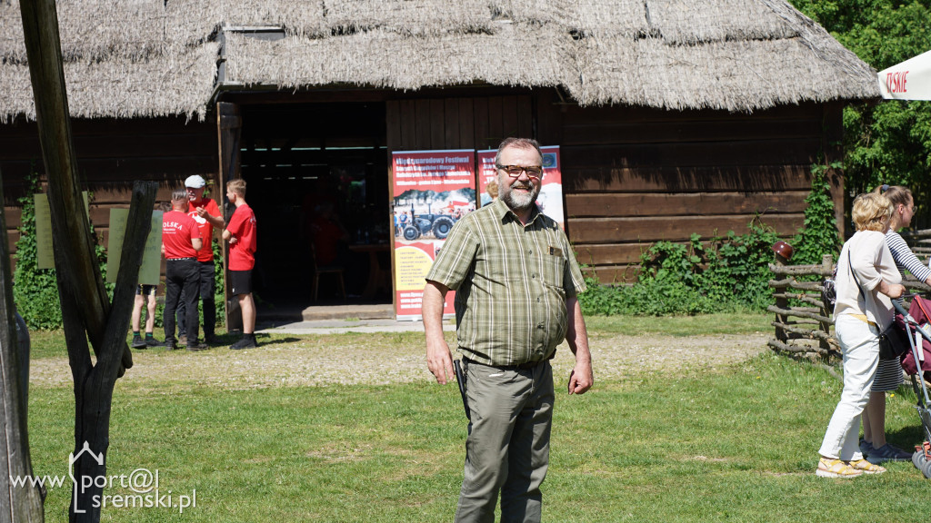 Zlot zabytkowych traktorów w Soplicowie