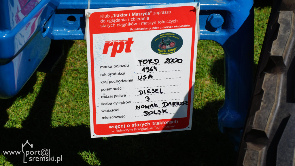 Zlot zabytkowych traktorów w Soplicowie