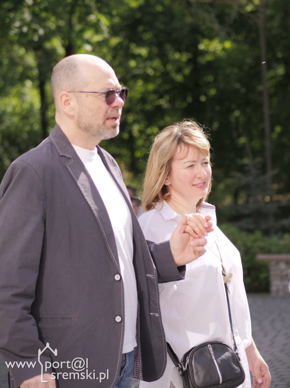 Po Mszy św. zatańczyli poloneza