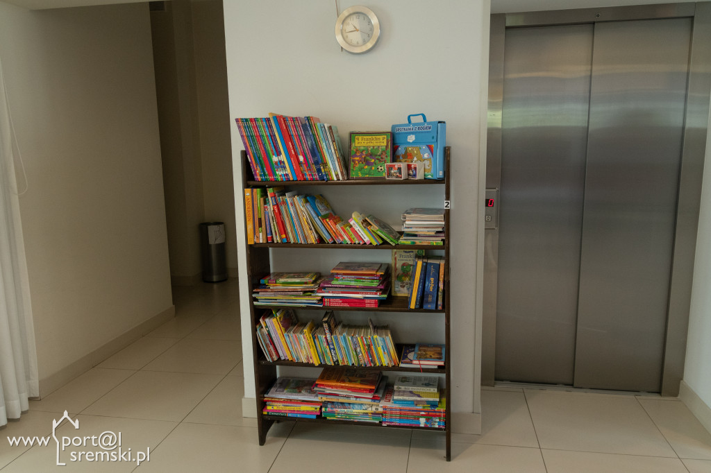 Charytatywny kiermasz w śremskiej bibliotece