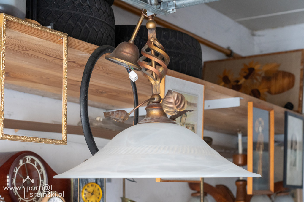 Garaż pełen skarbów i historii w Śremie