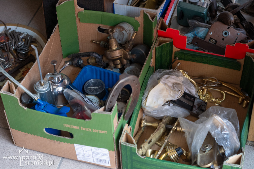 Garaż pełen skarbów i historii w Śremie
