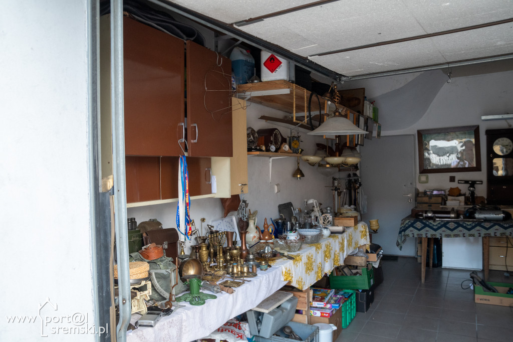 Garaż pełen skarbów i historii w Śremie