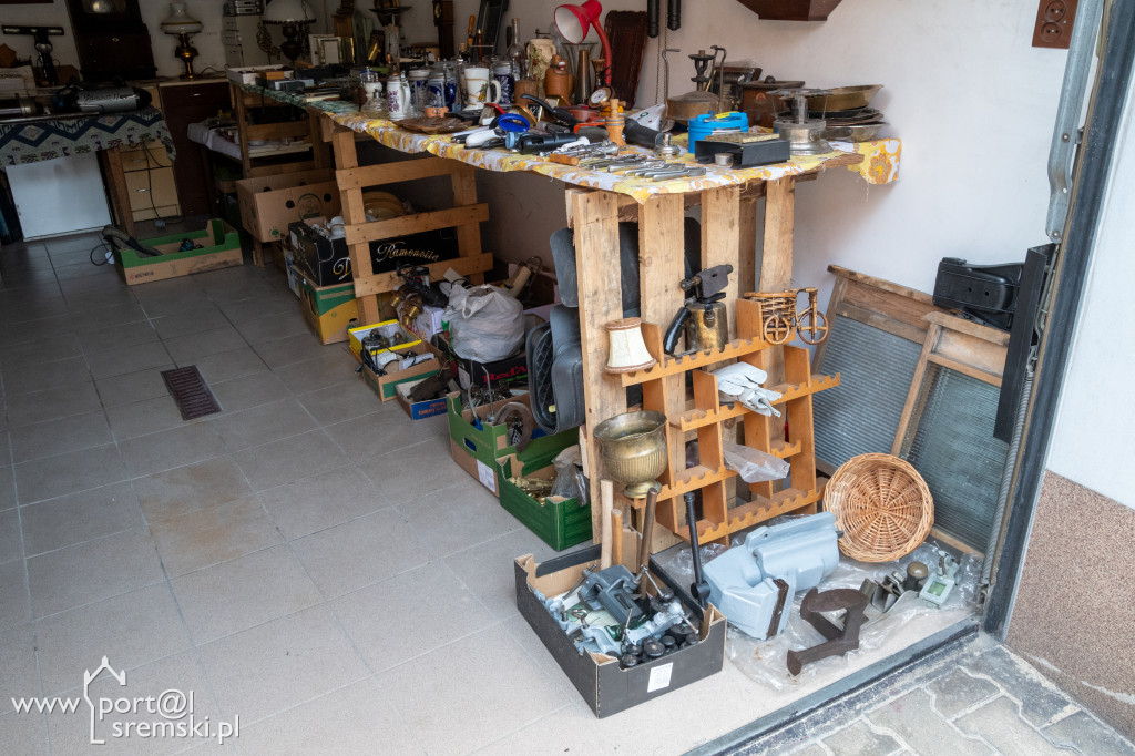 Garaż pełen skarbów i historii w Śremie