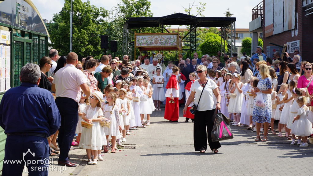 Boże Ciało - Śrem parafia pw. NSJ