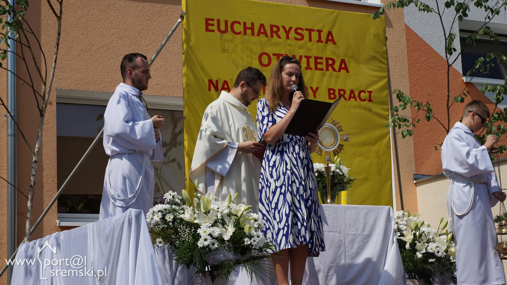 Boże Ciało - Śrem parafia pw. NSJ