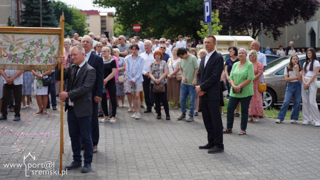 Boże Ciało - Śrem parafia pw. NSJ