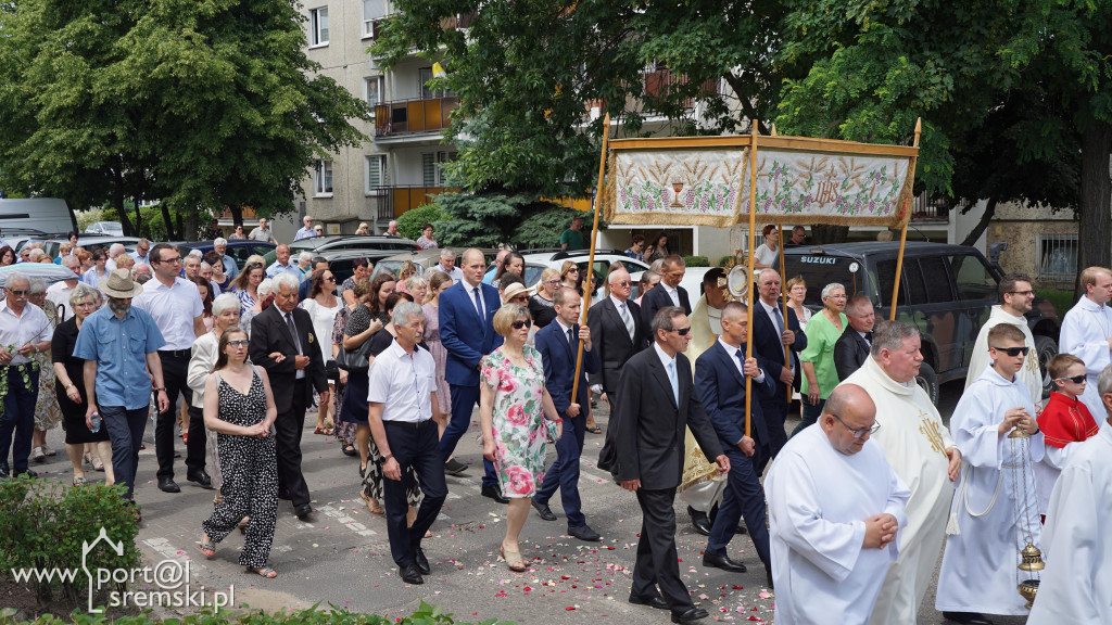 Boże Ciało - Śrem parafia pw. NSJ