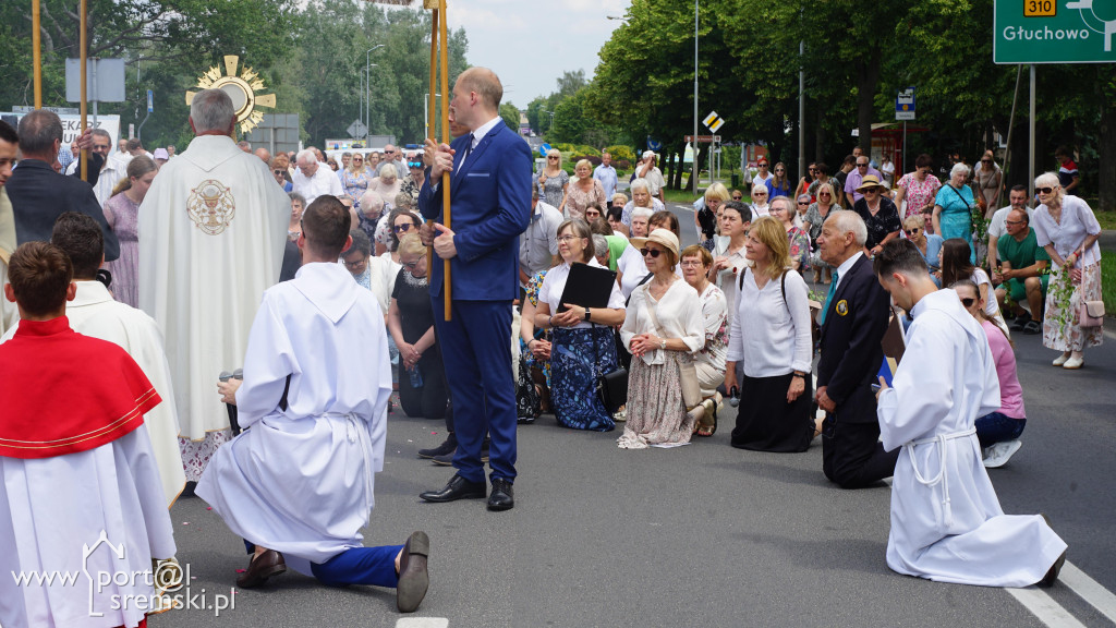 Boże Ciało - Śrem parafia pw. NSJ