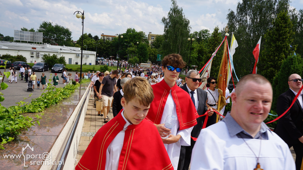 Boże Ciało - Śrem parafia pw. NSJ