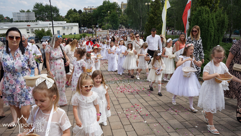 Boże Ciało - Śrem parafia pw. NSJ