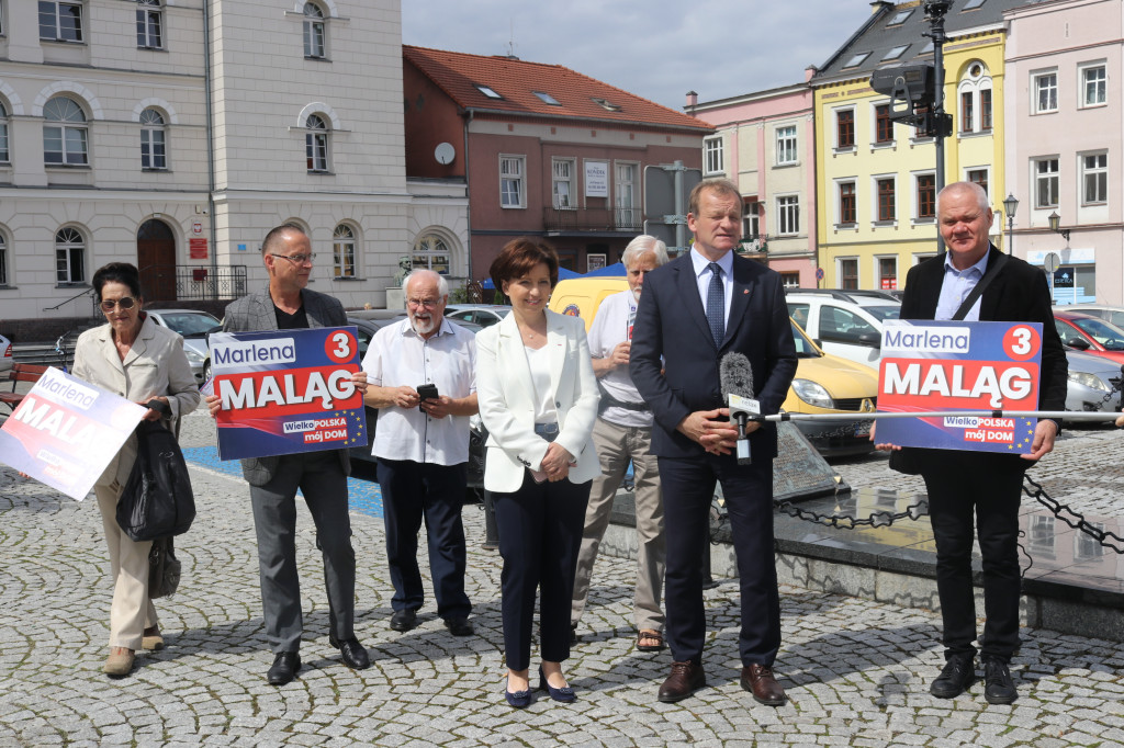 Marlena Maląg kandydatka do PE wizytowała w Śremie