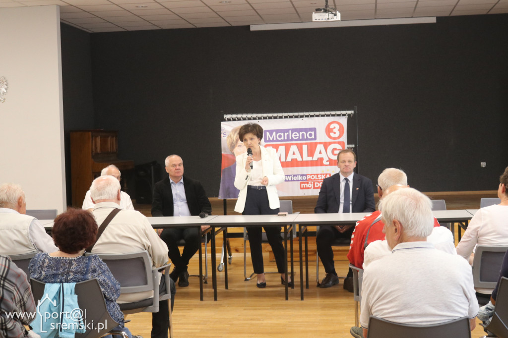 Marlena Maląg kandydatka do PE wizytowała w Śremie