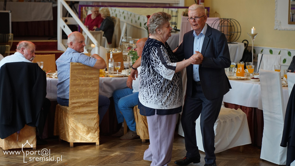 Zjazd absolwentów SP w Czmońcu