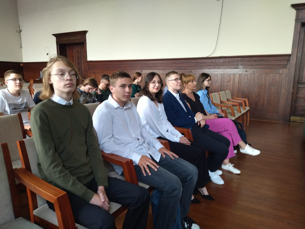Uczniowie LO w Śremie na olimpiadach