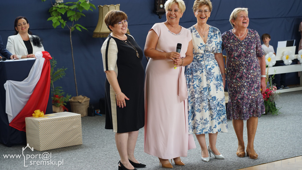Nadanie sztandaru Szkoły Podstawowej w Bodzyniewie