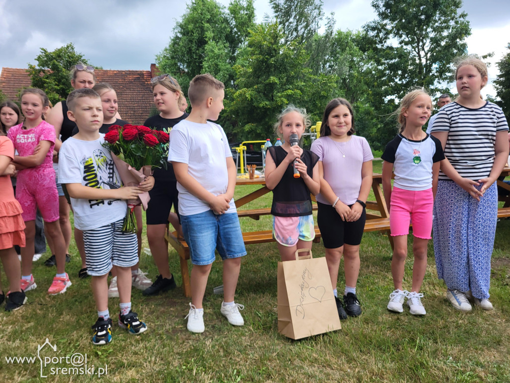 Zakończenie  klasy 3b z Dolska