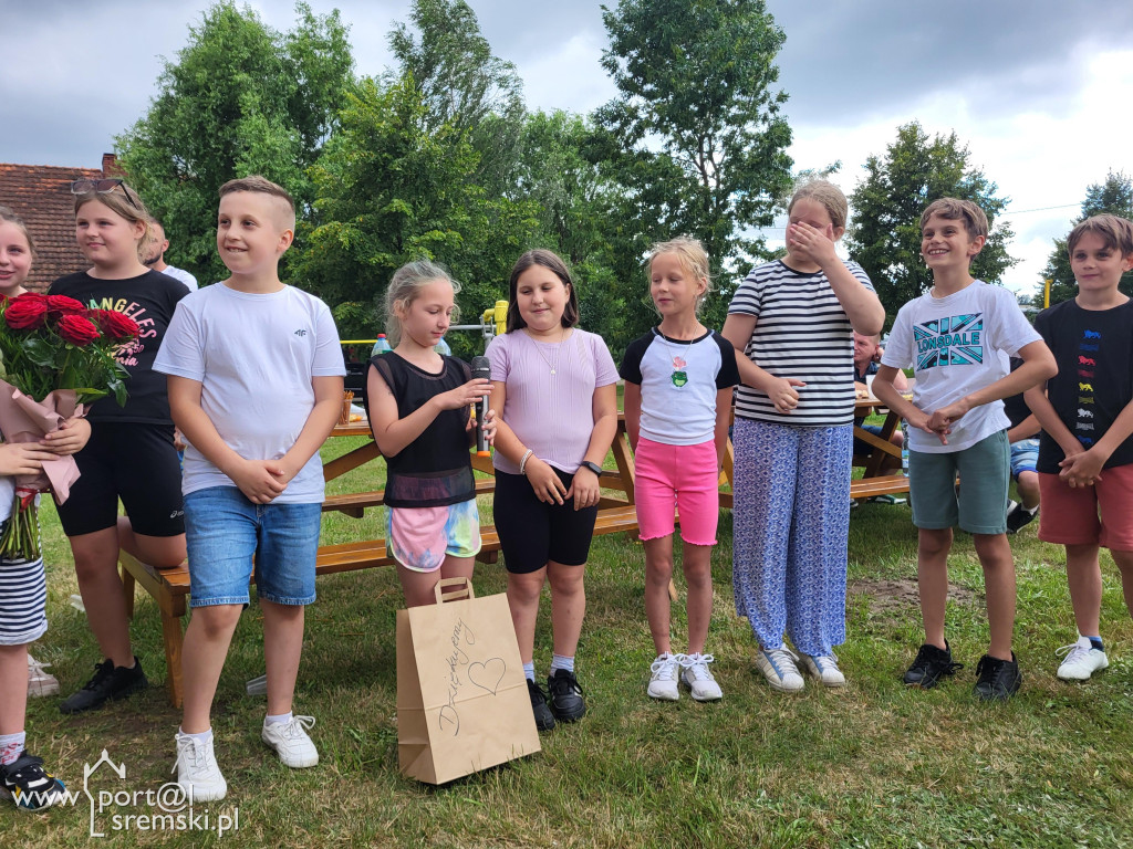 Zakończenie  klasy 3b z Dolska